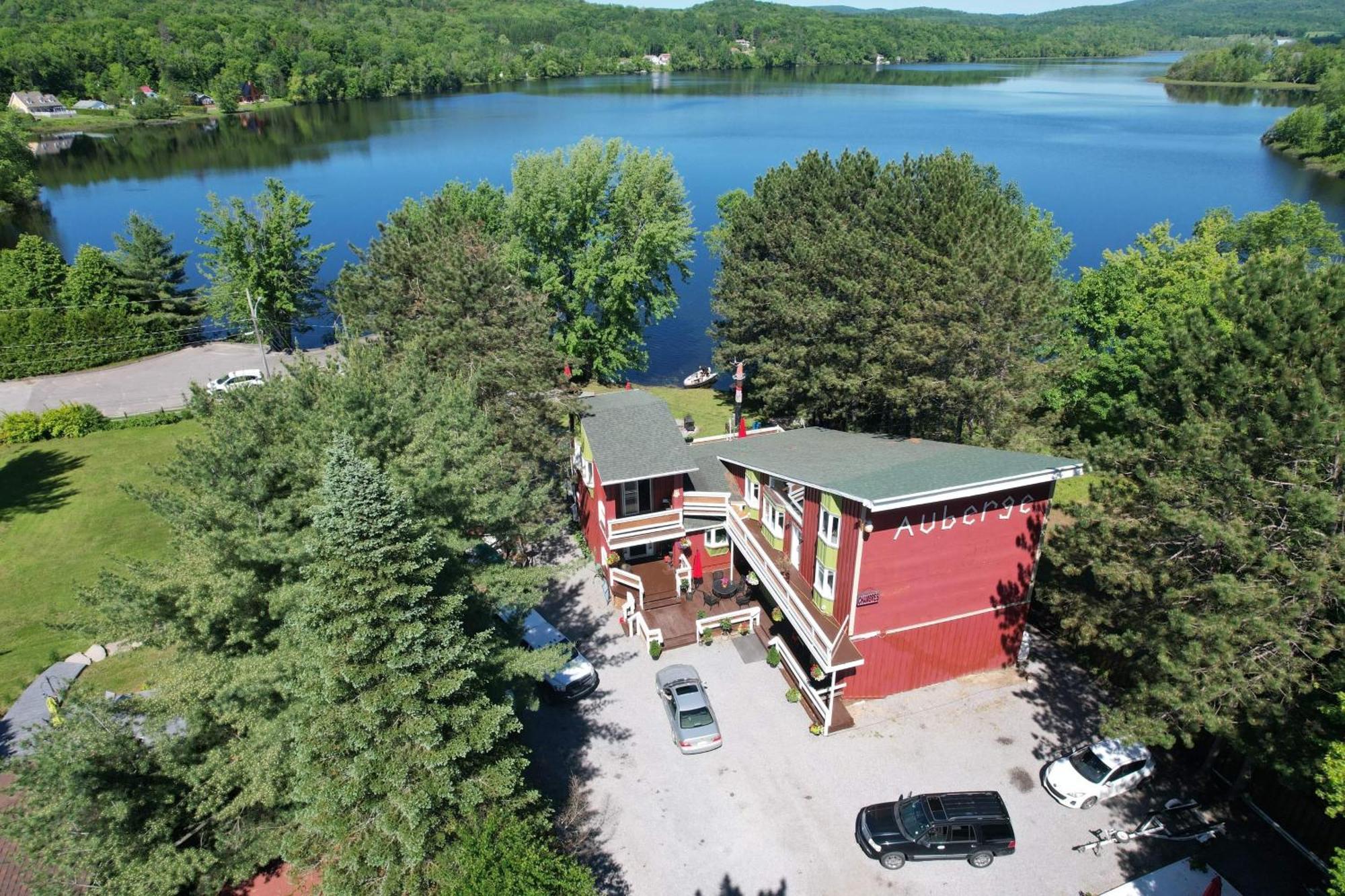 Auberge De Ferme-Neuve Lac-Saint-Paul 외부 사진