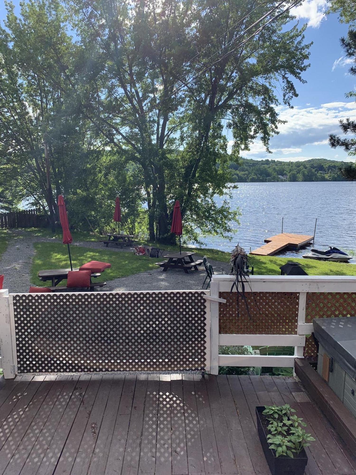 Auberge De Ferme-Neuve Lac-Saint-Paul 외부 사진